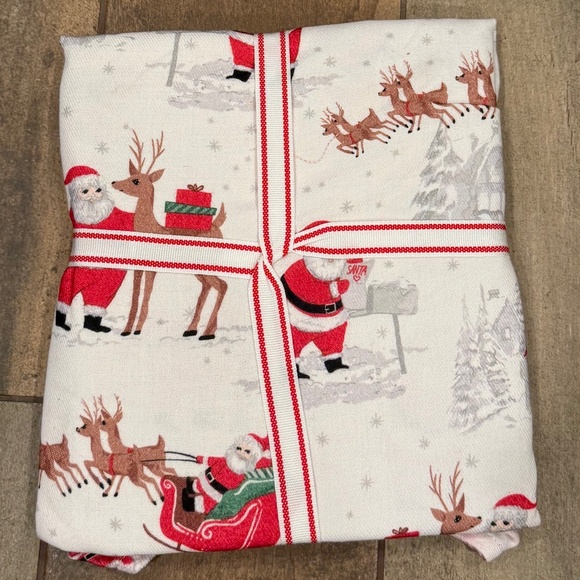 Heritage Santa Flannel Nightgown - PBK - Picture 5 of 6